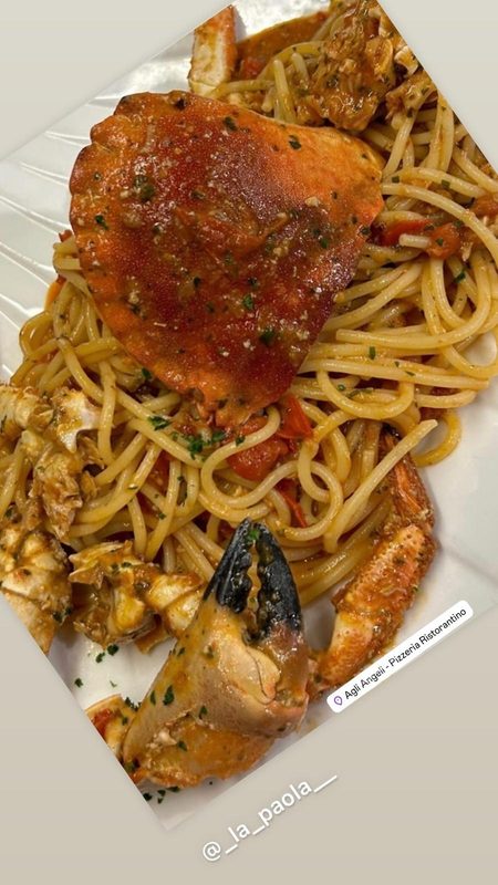 Spaghetti con granchio e cozze