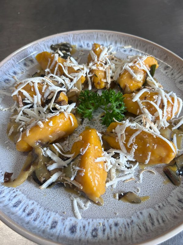 Gnocchi di zucca con ricotta salata