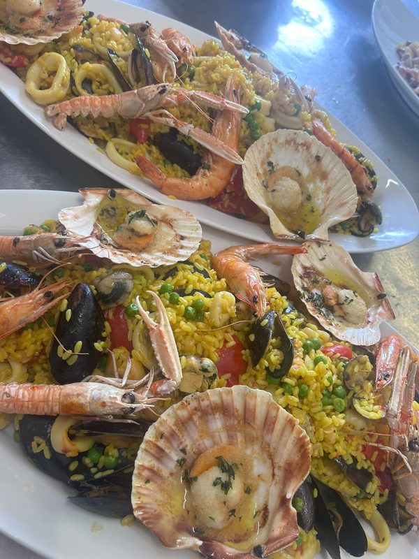 Riso alla marinara con capesante, scampi e cozze